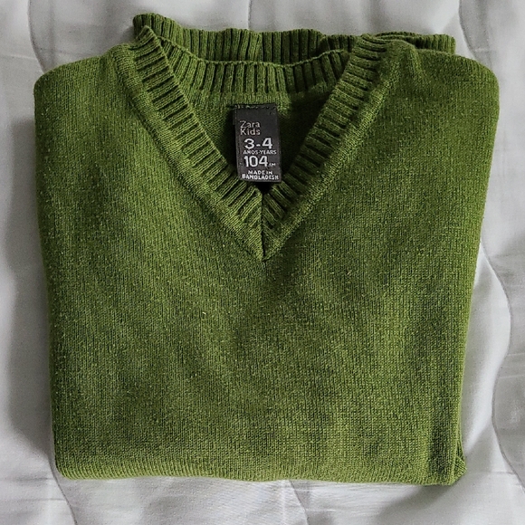 Zara Kids Green Sweater - Picture 1 of 4